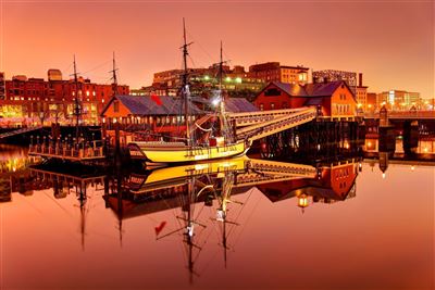 Boston Tea Party Ships & Museum